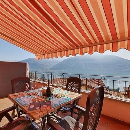 2-bedroom Lakeview Mastena Belvedere * San Siro (Lombardy)