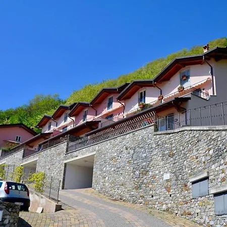 2-bedroom Lakeview Mastena Belvedere Lägenhet San Siro (Lombardy)