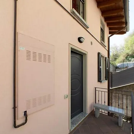 Apartment 2-bedroom Lakeview Mastena Belvedere San Siro (Lombardy)