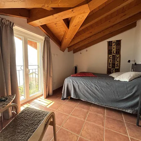 Lägenhet 2-bedroom Lakeview Mastena Belvedere San Siro (Lombardy)